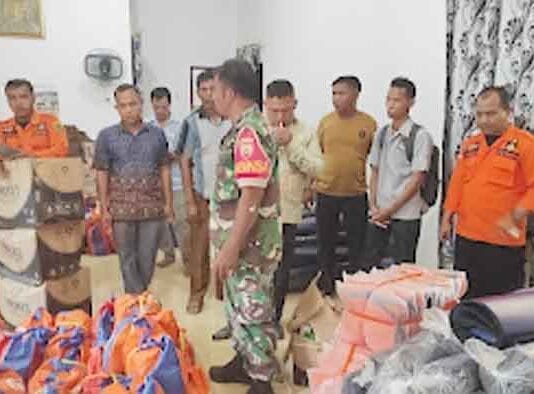 Bupati Perintahkan BPBD Tapsel Salurkan Bantuan ke Masyarakat yang Terdampak Banjir Bupati Perintahkan BPBD Tapsel Salurkan Bantuan ke Masyarakat yang Terdampak Banjir