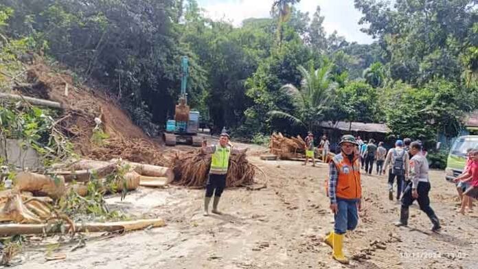 Evakuasi Kendaraan dan Pencarian Korban Longsor Sembahe Diintensifkan