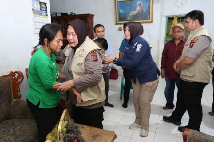 Kapolda Sumut Sampaikan Belasungkawa dan Dukungan Psikologis Atas Tragedi Penikaman Bocah di Percut Sei Tuan