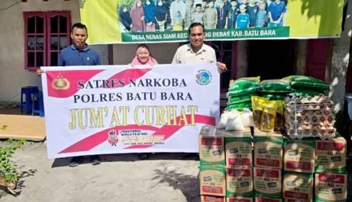 Jumat Curhat, Satres Narkoba Polres Batubara Berbagi Kepada Panti Asuhan