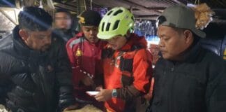 Polres Tanah Karo dan Basarnas Berhasil Evakuasi Pendaki Hipotermia di Gunung Sibayak