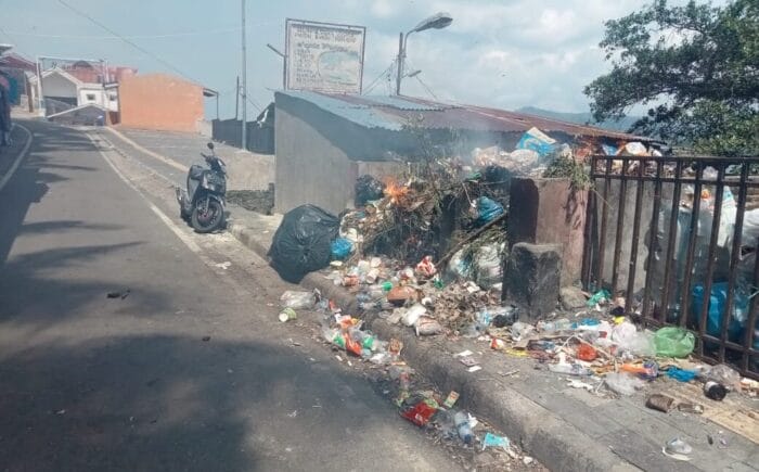 Kota Parapat, Destinasi Wisata yang Kurang Peduli Kebersihan