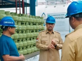 Bupati Batubara Kunjungi SPBU, SPBE dan Kilang Padi