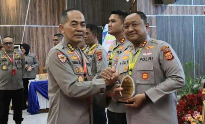 IMG-20250711-WA0177 Berhasil Ungkap Kasus Premanisme, Polres Abdya Raih Penghargaan Terbaik II dari Polda Aceh