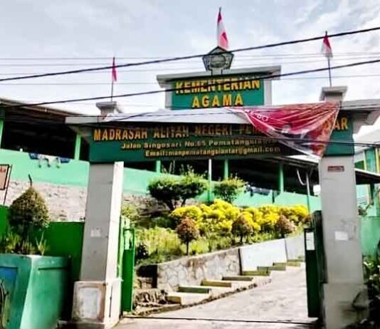 Orang Tua Siswa Kelas XII MAN Pematangsiantar  Dibebani Uang Perpisahan