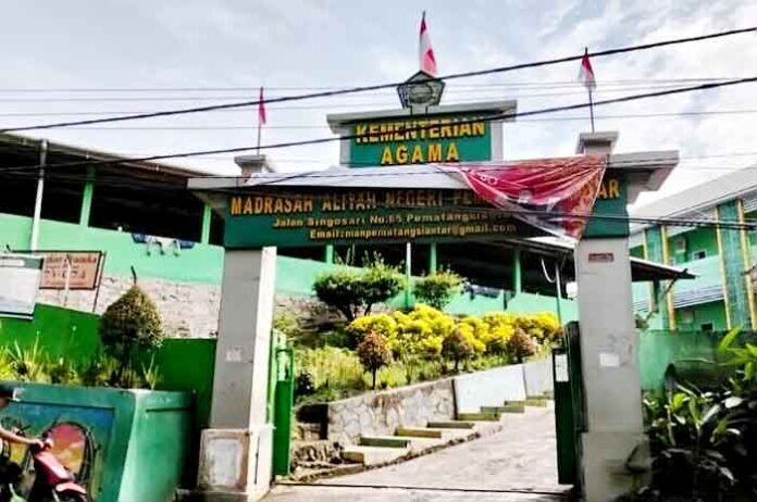 Orang Tua Siswa Kelas XII MAN Pematangsiantar  Dibebani Uang Perpisahan