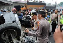 Tabrakan Beruntun di Sibolangit, Polisi Bergerak Cepat Evakuasi Korban dan Pulihkan Arus Lalu Lintas Tabrakan Beruntun di Sibolangit